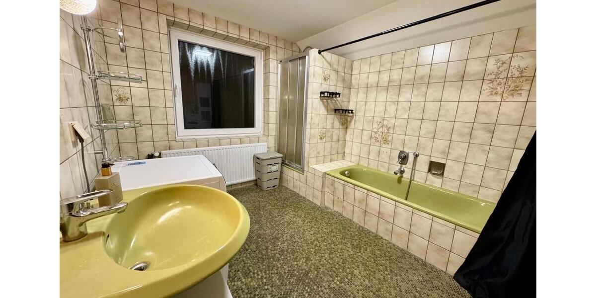 Dachgeschoßwohnung Wathlingen - 3 Zimmer, 95 m&sup2;, 750&euro; | Angebot:24850238