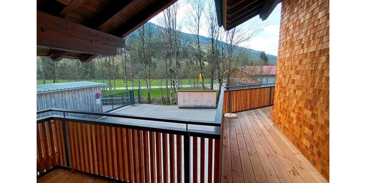 Etagenwohnung Bad Hindelang - 4 Zimmer, 125 m&sup2;, 1.350&euro; | Angebot:26261880