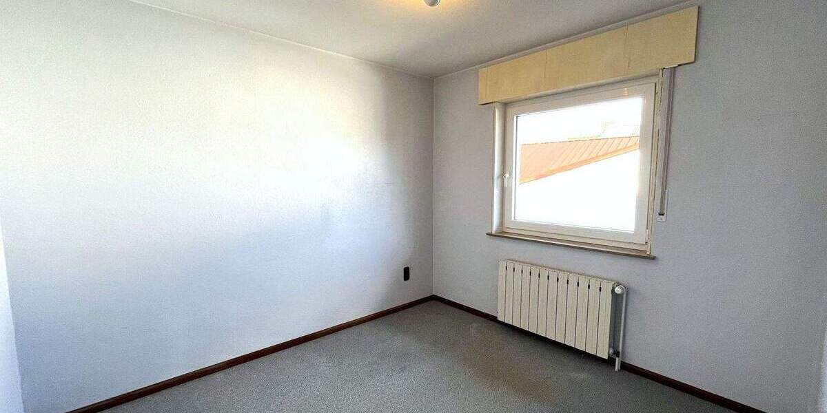 Großzügige 4-Zimmerwohnung mit Einbauküche in Löhne-Obernbeck 4 zimmer