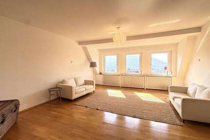 Wohnung Baden-Baden Baden - 4 Zimmer, 123 m&sup2;, 1.600&euro; | Angebot:25877007