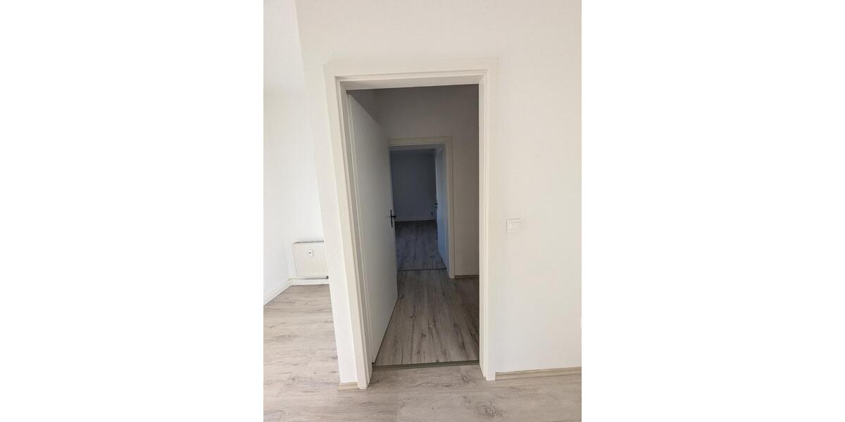 Etagenwohnung Bennewitz - 3 Zimmer, 69 m&sup2;, 599&euro; | Angebot:24747657