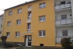 Renovierte 3 - Zimmer Wohnung mit Balkon in modernisierter Wohnanlage!