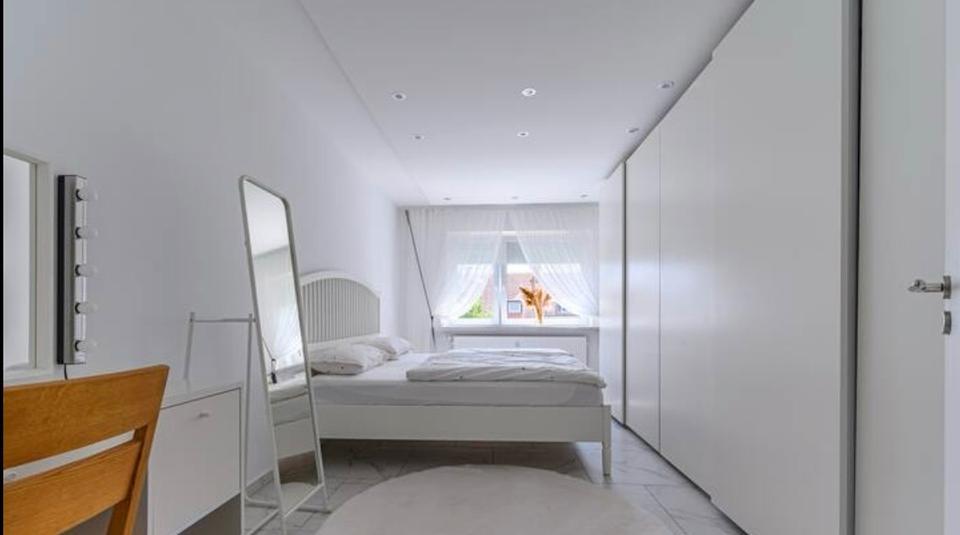 Helle hochwertige Mietwohnung mit Garten in Hannover Wülfel zimmer