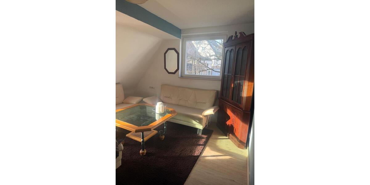 Maisonettenwohnung Nürtingen - 3 Zimmer, 70 m&sup2;, 1.200&euro; | Angebot:26053424