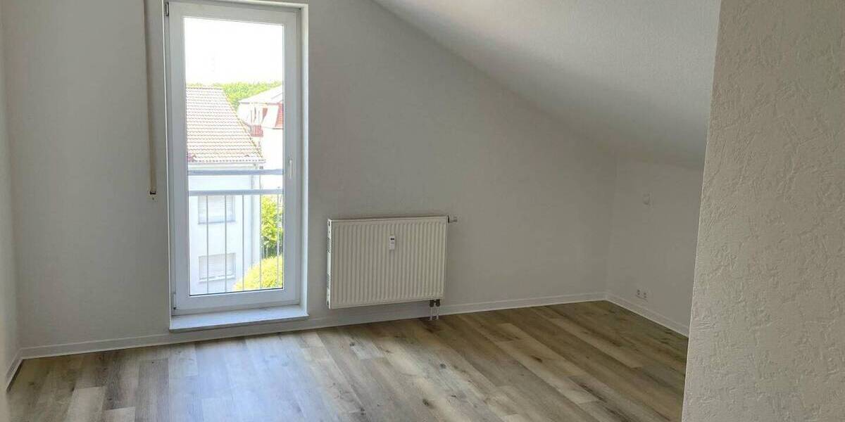 Etagenwohnung Radebeul Niederlößnitz - 3 Zimmer, 69 m&sup2;, 810&euro; | Angebot:26713093