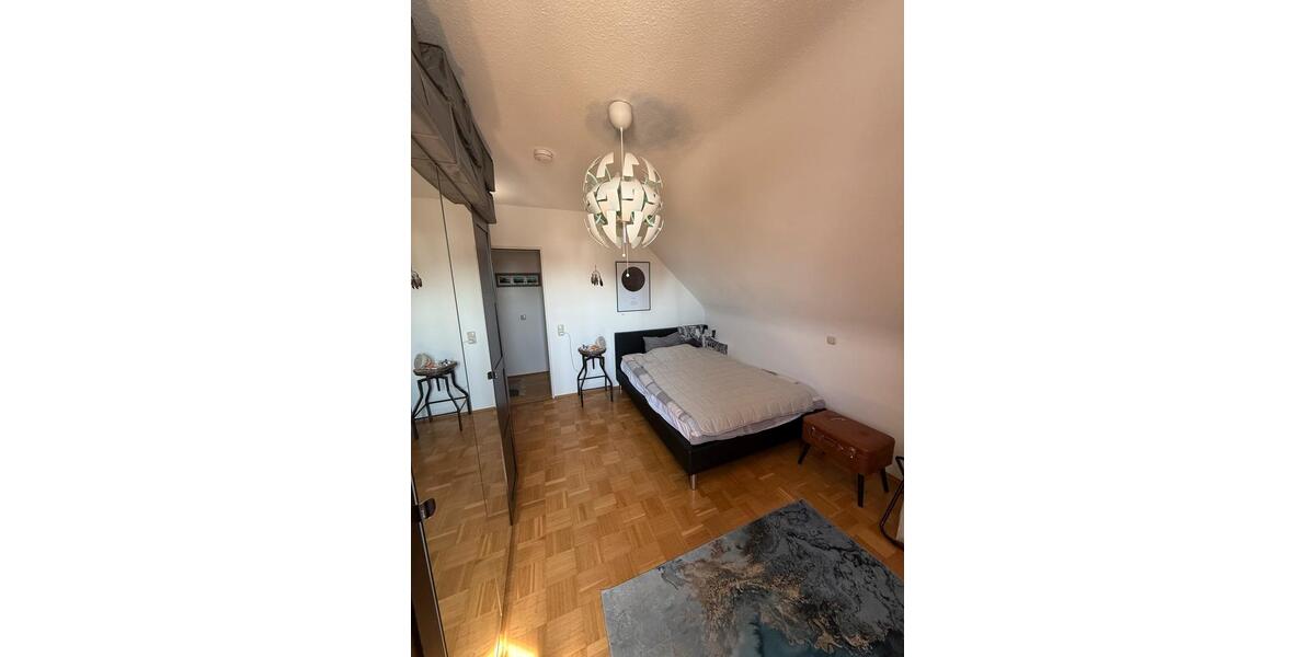 Etagenwohnung Simmerath - 3 Zimmer, 85 m&sup2;, 1.300&euro; | Angebot:26298787