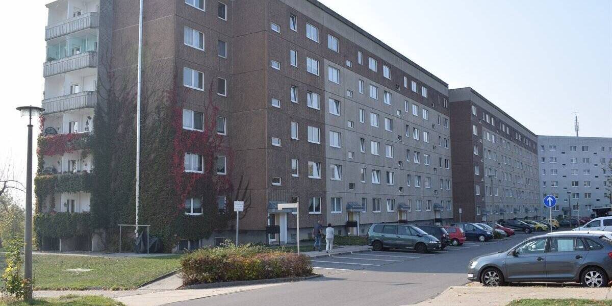 Etagenwohnung Hainichen - 3 Zimmer, 54 m&sup2;, 275&euro; | Angebot:25987161