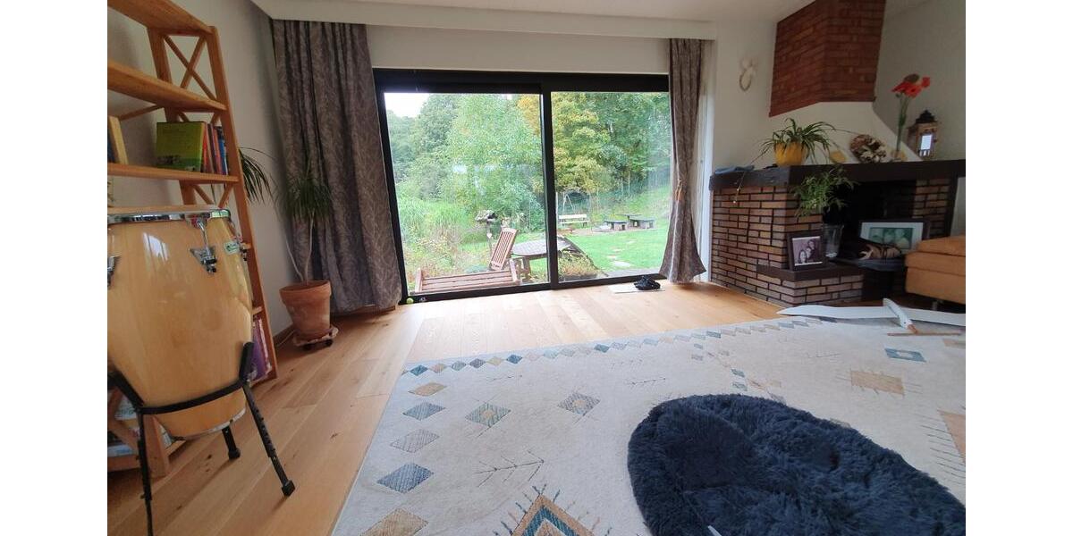 Wohnen auf Zeit Schmelz - 1 Zimmer, 130 m&sup2;, 550&euro; | Angebot:24677355