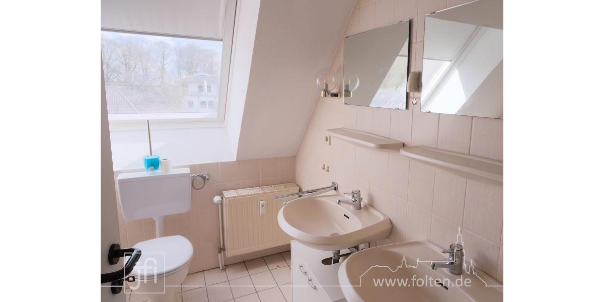 Dachgeschoßwohnung Leer (Ostfriesland) - 3 Zimmer, 73 m&sup2;, 595&euro; | Angebot:25856747