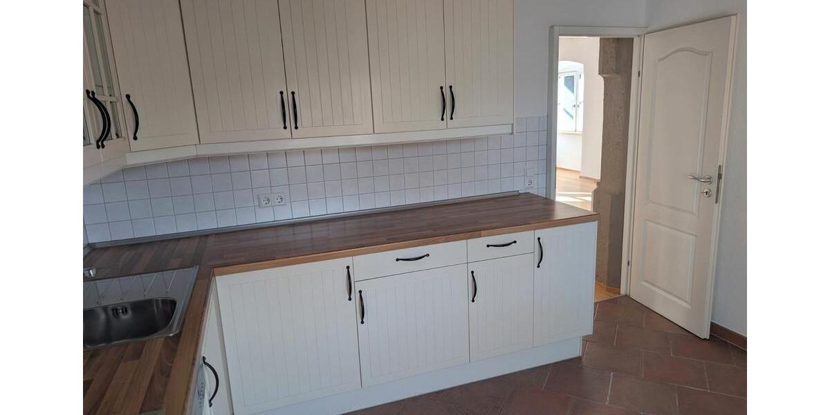 Etagenwohnung Großbottwar - 2 Zimmer, 64 m&sup2;, 750&euro; | Angebot:26619557