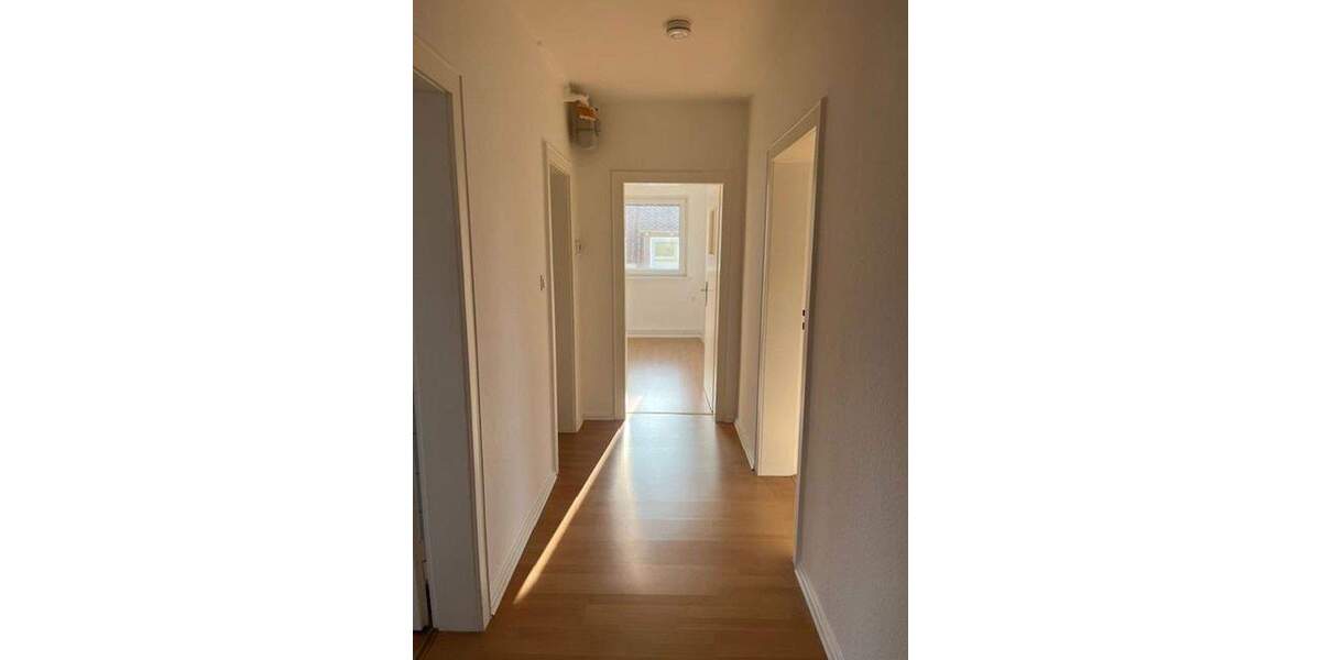Etagenwohnung Hameln Nordstadt - 3 Zimmer, 81 m&sup2;, 735&euro; | Angebot:24711901