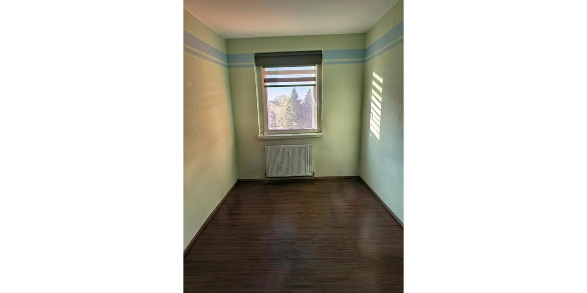 Etagenwohnung Tangermünde - 3.5 Zimmer, 69 m&sup2;, 569&euro; | Angebot:25994154