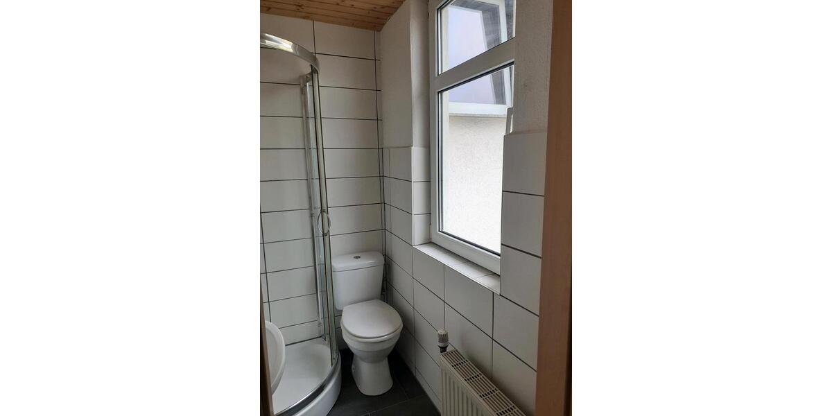Etagenwohnung Apolda - 2 Zimmer, 42 m&sup2;, 250&euro; | Angebot:26531971