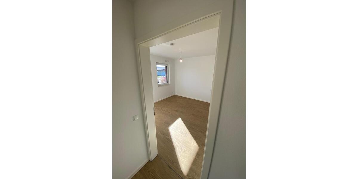 Erdgeschoßwohnung Erkelenz - 4 Zimmer, 99 m&sup2;, 1.780&euro; | Angebot:24332568