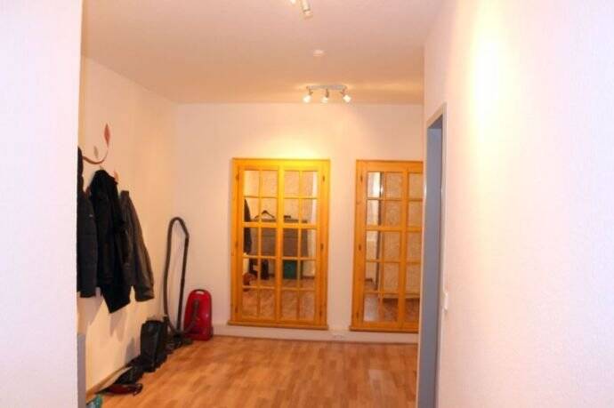 Zimmer Halle (Saale) Innenstadt - 200&euro; | Angebot:25968380