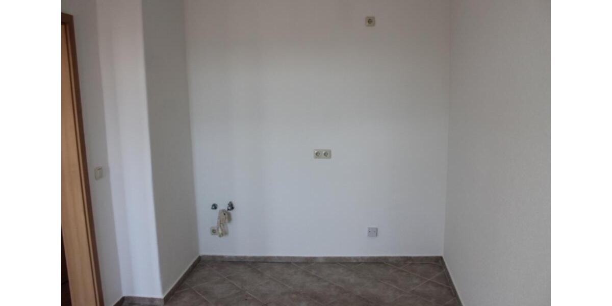 Etagenwohnung Zeitz - 2 Zimmer, 49 m&sup2;, 334&euro; | Angebot:25378242