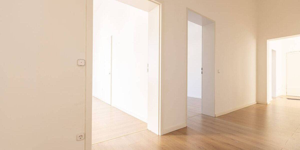 Etagenwohnung Torgau - 4 Zimmer, 167 m&sup2;, 1.169&euro; | Angebot:26763951