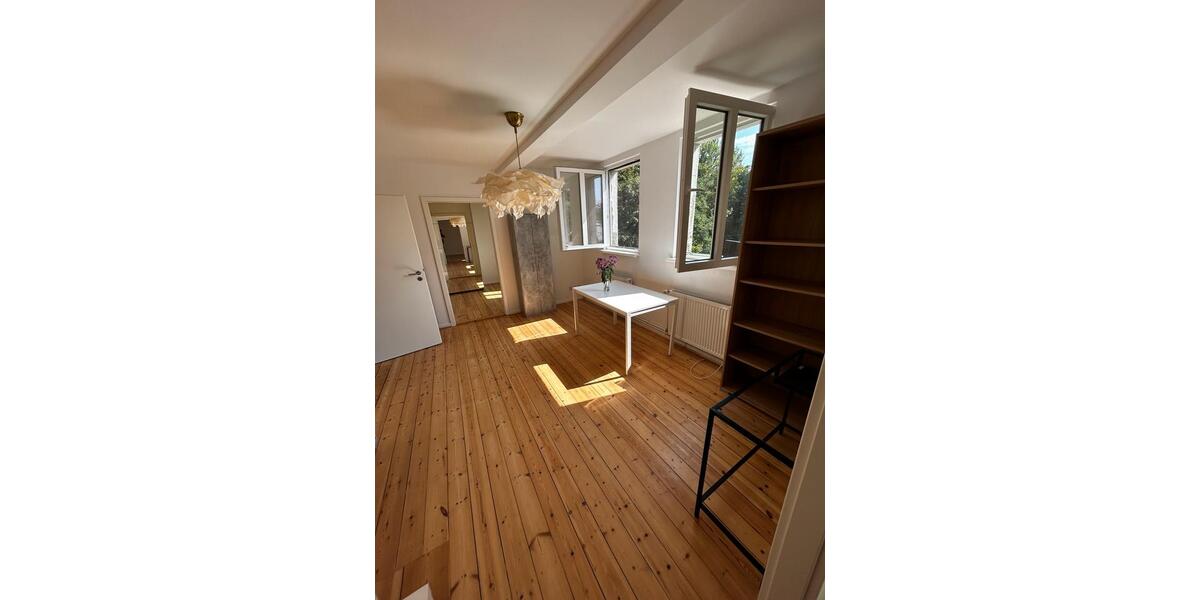 Wohnen auf Zeit Berlin Westend - 3 Zimmer, 80 m&sup2;, 650&euro; | Angebot:26647482