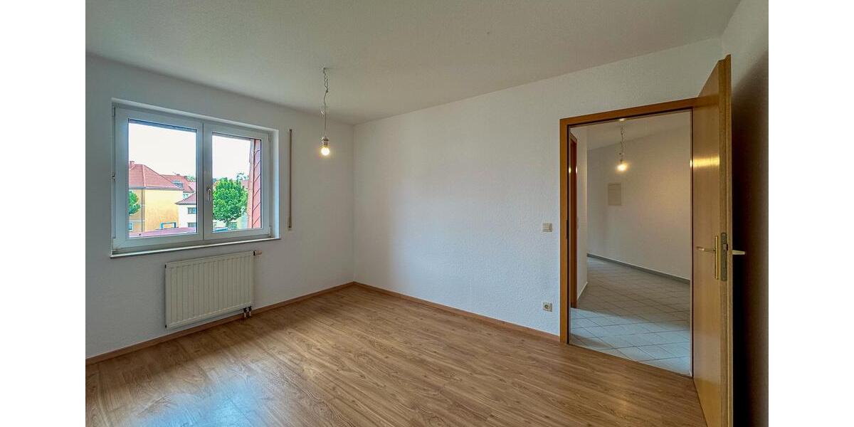 Dachgeschoßwohnung Naumburg (Saale) - 2 Zimmer, 59 m&sup2;, 430&euro; | Angebot:24954278