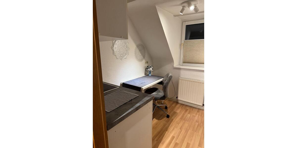 Dachgeschoßwohnung Sonsbeck - 2 Zimmer, 27 m&sup2;, 335&euro; | Angebot:24701252