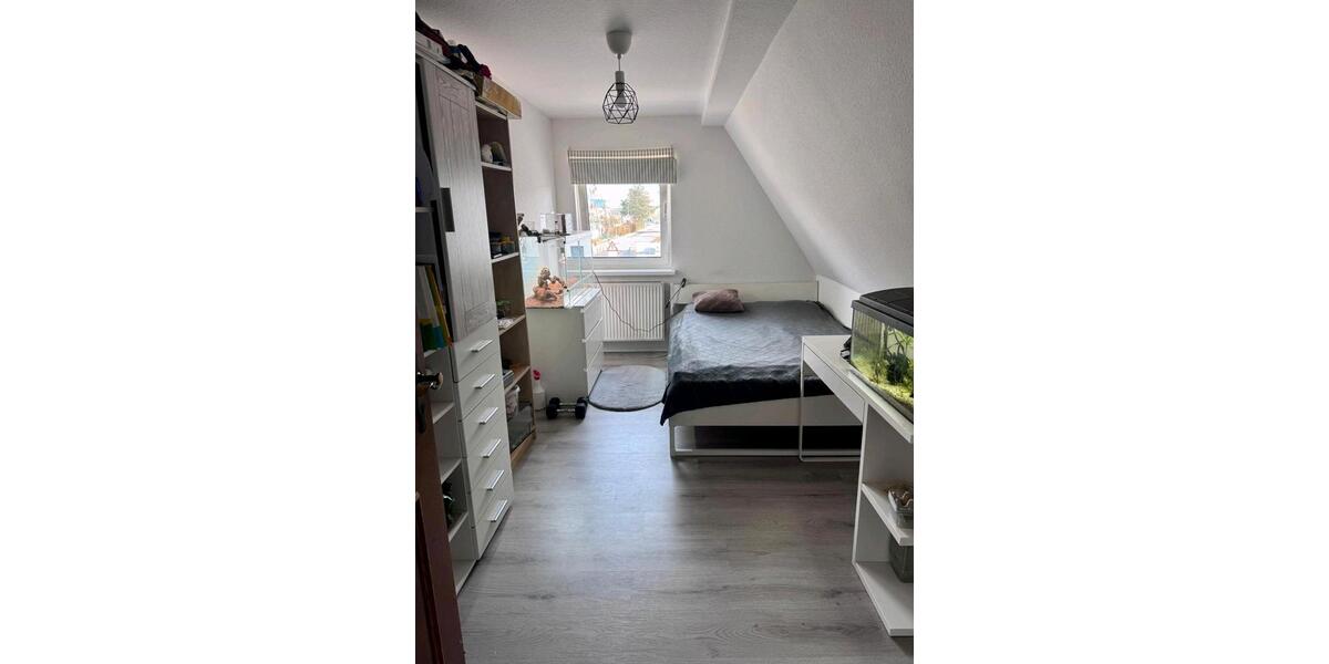 Dachgeschoßwohnung Herxheim bei Landau/Pfalz Pfalz - 4 Zimmer, 101 m&sup2;, 1.400&euro; | Angebot:25918981