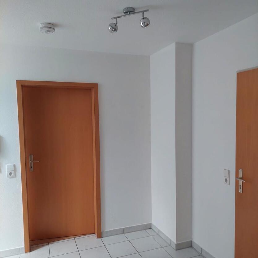 2er-WG in 3-Zimmer-Wohnung Nähe Uni & Science Park ab sofort