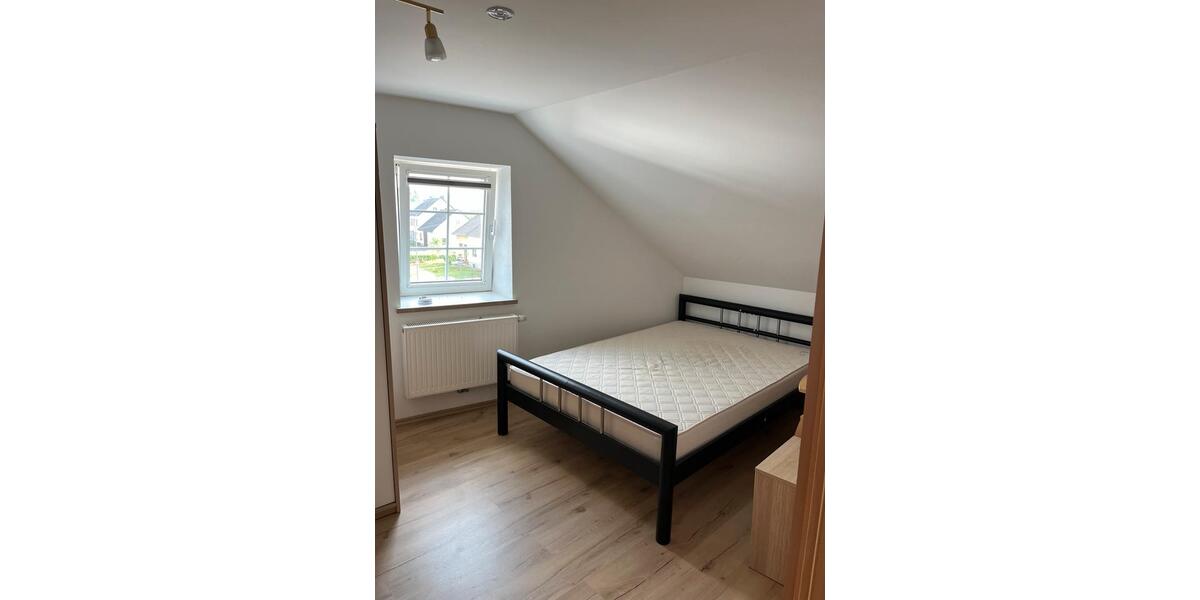 Einfamilienhaus Pronsfeld - 4 Zimmer, 110 m&sup2;, 1.150&euro; | Angebot:25833957