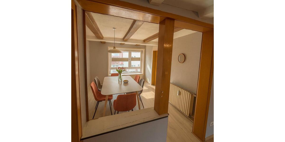 Etagenwohnung Calden - 5 Zimmer, 134 m&sup2;, 940&euro; | Angebot:25982512