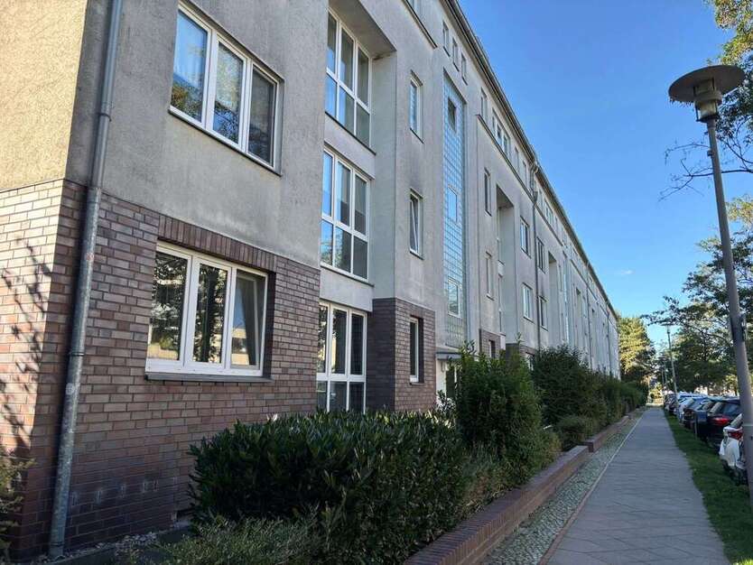 Wohnung zum Mieten in Berlin 949 € 70.44 m² 2 zimmer