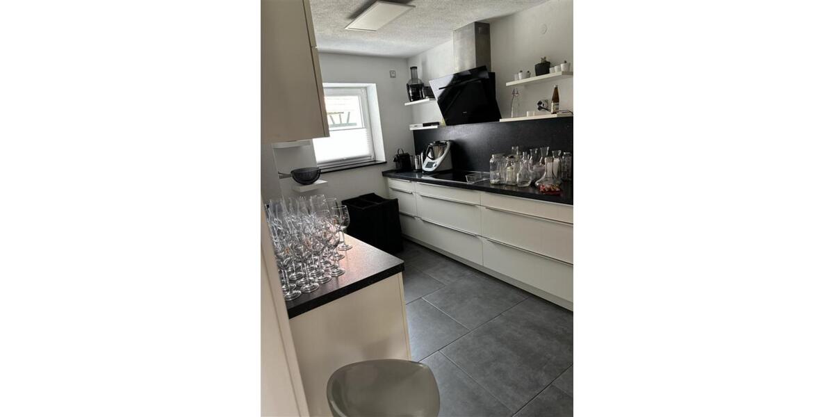 Einfamilienhaus Horb am Neckar - 7 Zimmer, 200 m&sup2;, 1.800&euro; | Angebot:25856131