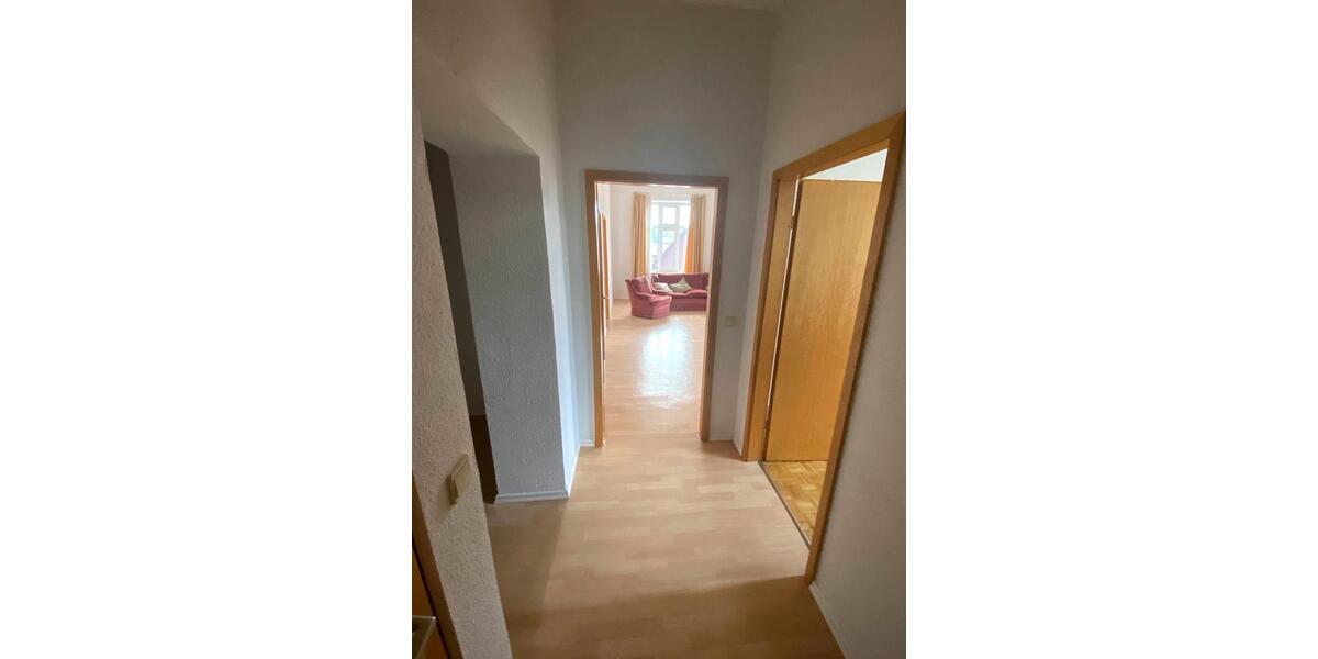 Etagenwohnung Neuwied Feldkirchen - 3 Zimmer, 89 m&sup2;, 850&euro; | Angebot:25854302