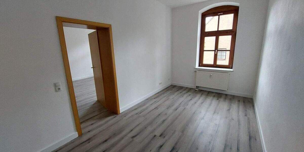 Etagenwohnung Roßwein - 3 Zimmer, 83 m&sup2;, 458&euro; | Angebot:26703491