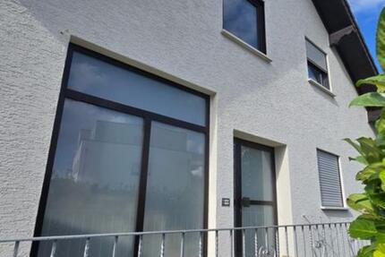 Ulmen Wohnung Top Lage großer Balkon Stellplatz Garten ruhig