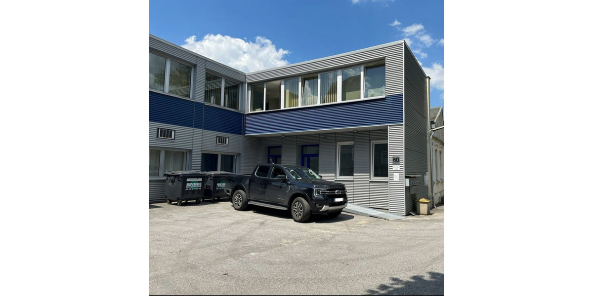 Freie LagerhallenBüro in 42857 Remscheid und 42119 Wuppertal zimmer