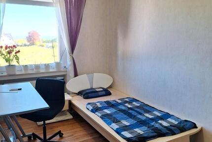 Wohnen auf Zeit Bad Wünnenberg - 5 Zimmer, 18 m&sup2;, 450&euro; | Angebot:26268315