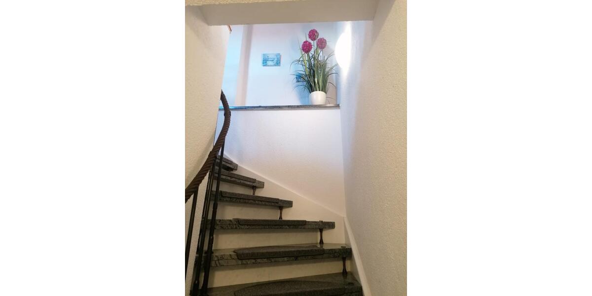 Etagenwohnung Kolkwitz - 3 Zimmer, 90 m&sup2;, 900&euro; | Angebot:24741000