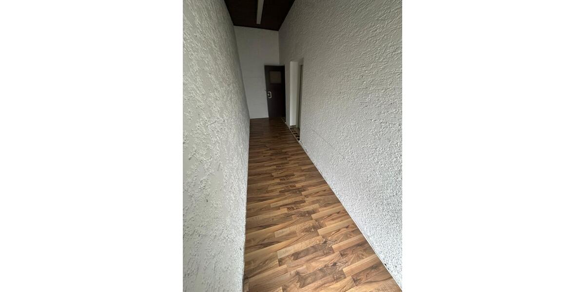 Gewerbeobjekt Schwalbach - 1.600&euro; | Angebot:24827794
