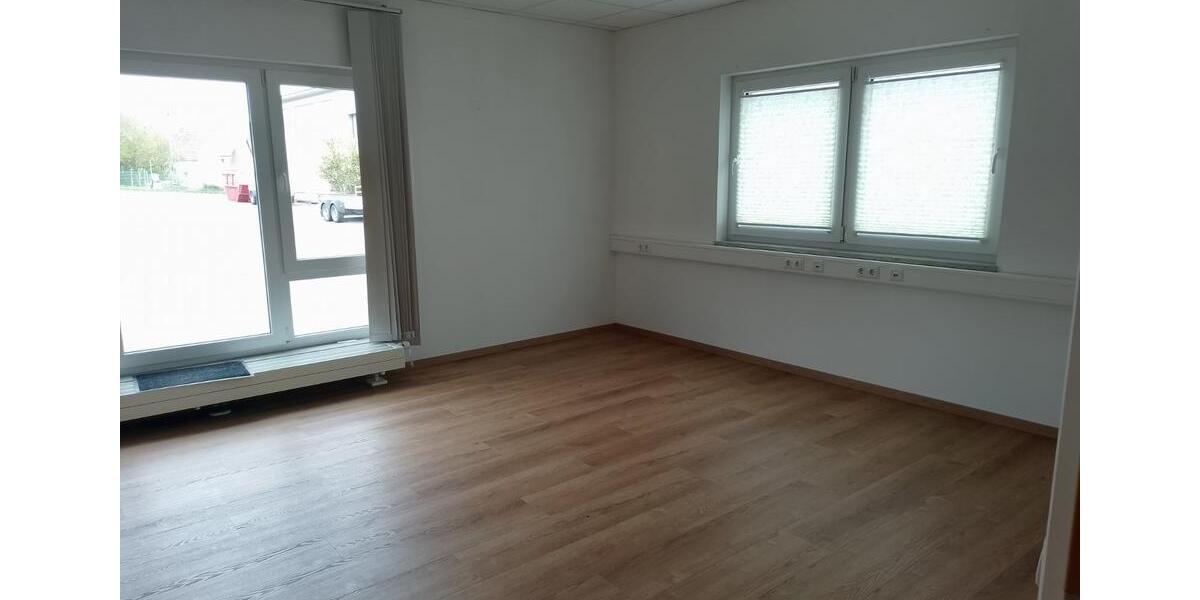 Erdgeschoßwohnung Euerdorf - 2 Zimmer, 50 m&sup2;, 400&euro; | Angebot:25266954