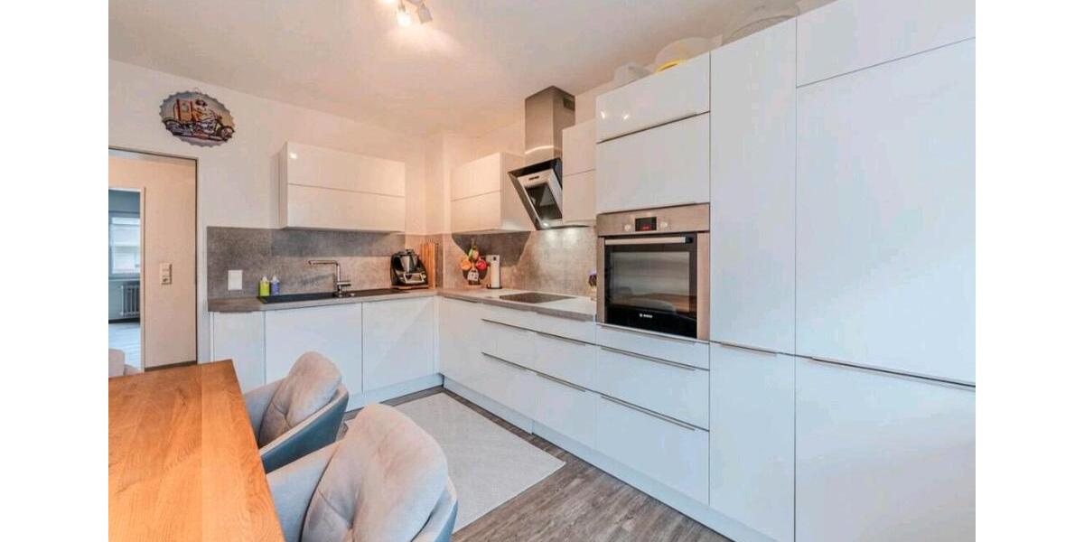 Hochparterre Singen (Hohentwiel) - 3 Zimmer, 75 m&sup2;, 1.400&euro; | Angebot:26414228