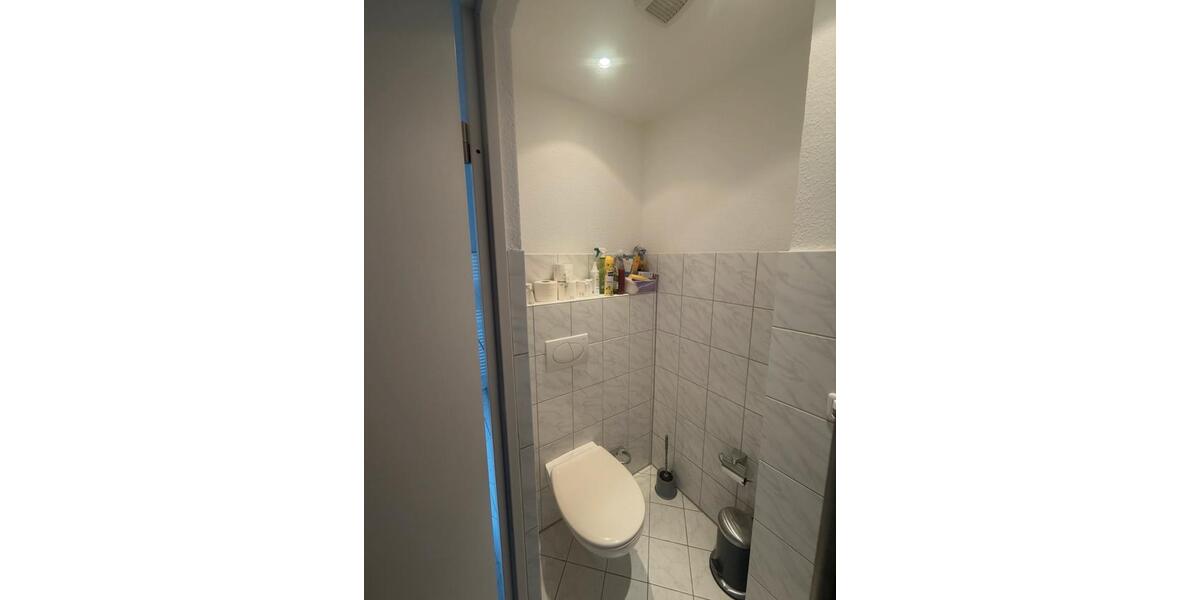 Zimmer ab sofort frei – 580€ alles inklusive 2 zimmer