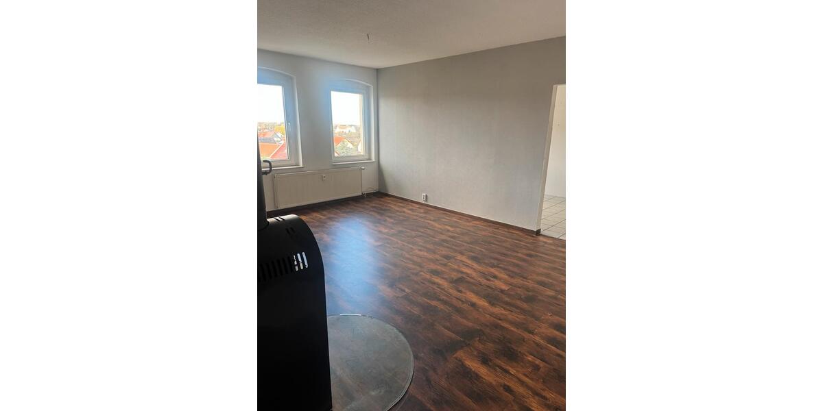 Dachgeschoßwohnung Weißwasser (Oberlausitz) - 3 Zimmer, 108 m&sup2;, 400&euro; | Angebot:26044960