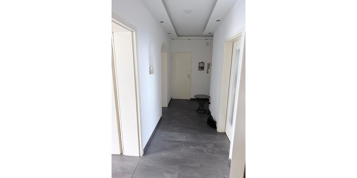 Erdgeschoßwohnung Marktredwitz - 4 Zimmer, 95 m&sup2;, 950&euro; | Angebot:25759658