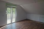 Dachgeschoßwohnung Gaildorf - 3 Zimmer, 90 m&sup2;, 870&euro; | Angebot:26519367