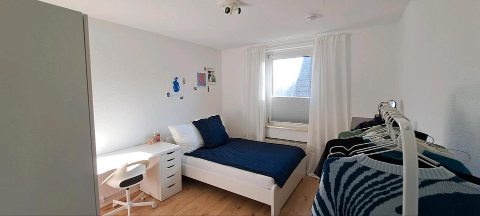 Etagenwohnung Braunschweig Wabe-Schunter-Beberbach - 1 Zimmer, 14 m&sup2;, 485&euro; | Angebot:25384467