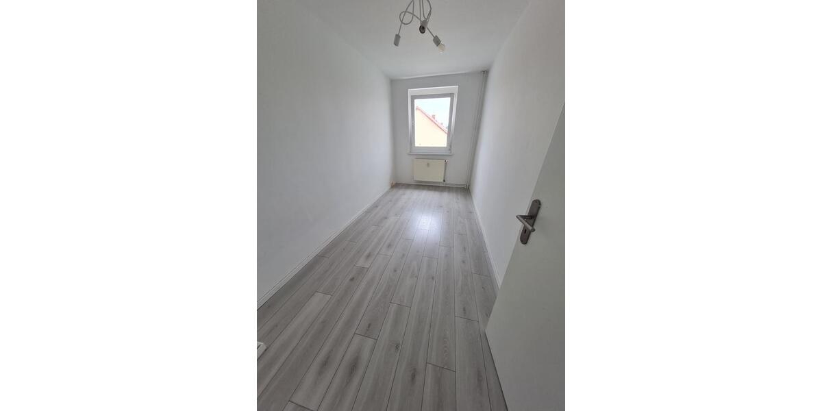 Etagenwohnung Löcknitz - 3 Zimmer, 60 m&sup2;, 470&euro; | Angebot:26284701