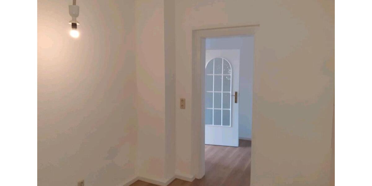 Dachgeschoßwohnung Strehla - 3 Zimmer, 73 m&sup2;, 445&euro; | Angebot:26261374