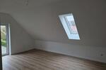 Dachgeschoßwohnung Moormerland - 3 Zimmer, 82 m&sup2;, 800&euro; | Angebot:24737782
