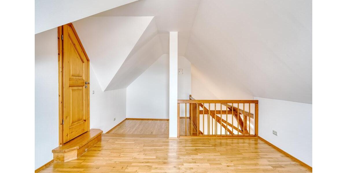 Maisonettenwohnung Hohenthann - 4 Zimmer, 98 m&sup2;, 1.390&euro; | Angebot:25793841