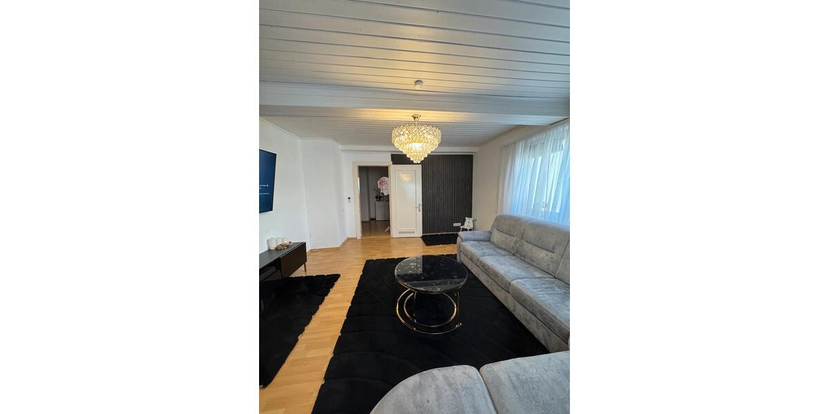 Etagenwohnung Rotenburg an der Fulda - 3 Zimmer, 90 m&sup2;, 550&euro; | Angebot:25906718