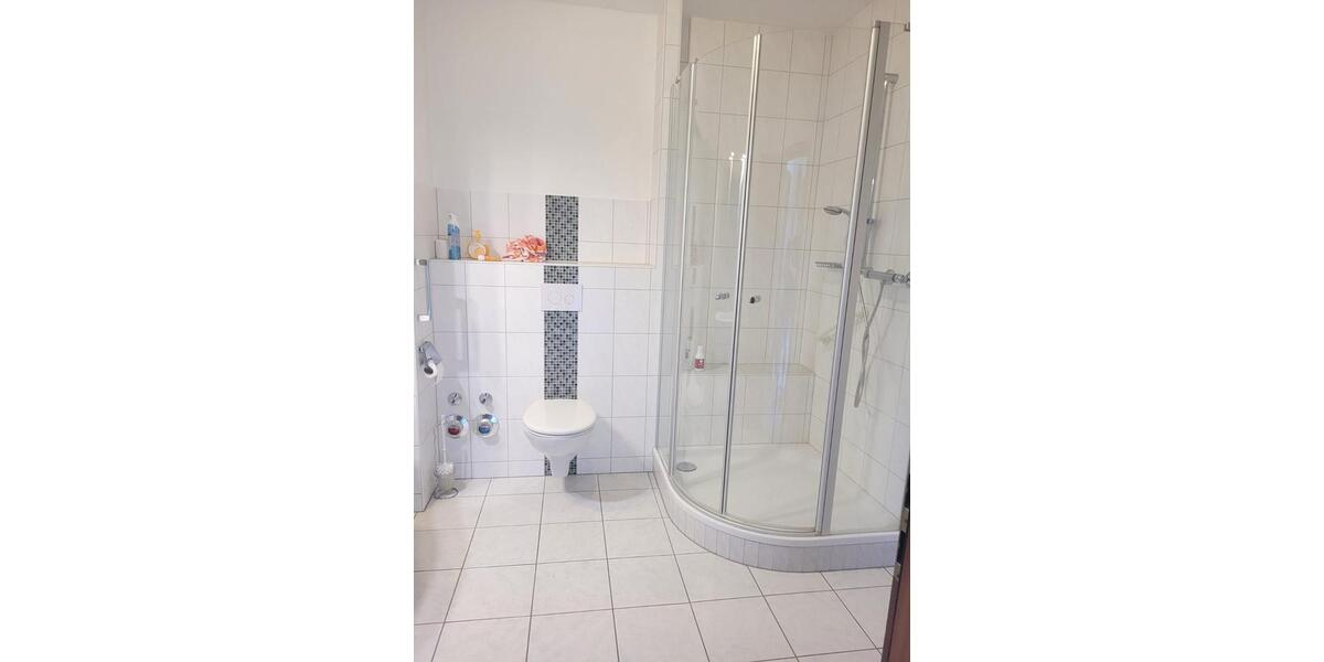 Dachgeschoßwohnung Schleswig - 4 Zimmer, 104 m&sup2;, 1.100&euro; | Angebot:24715460